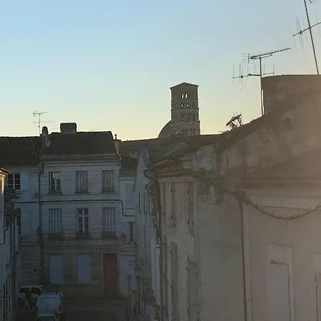 Tres Bel Et Spacieux 66m Carre *